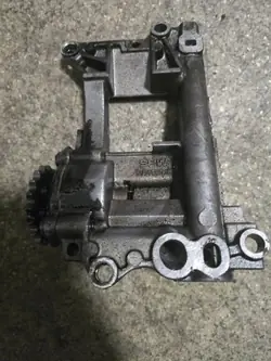 BMW Oliepomp OEM 11412247212 3.0L diesel