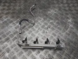 OEM 7563512 7555358 Rail Inyector BMW E90 Usado