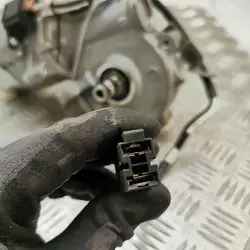 Pompe de direction Mitsubishi OE OEM 8633A131