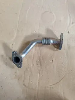 EGR-putki OEM 038131521CB Audi A4 B6 1.9TDI:lle