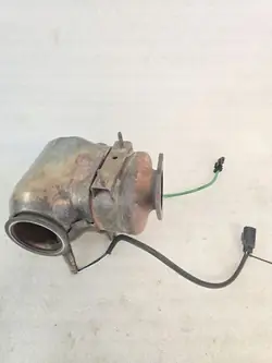 Katalysator OEM 31430861 für Volvo XC90 2.0L