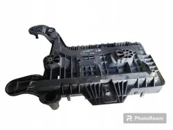 VW Batteriehalterung OEM 1K0915333H für Caddy III Kastenwagen