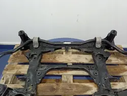 Travesaño delantero BMW OEM 6873973 para X5 X6 X7
