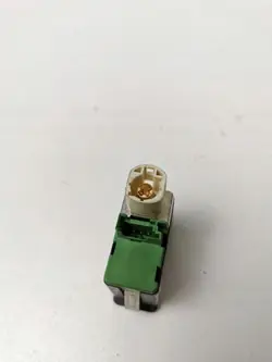 Prise USB BMW OEM 61319129652 pour Série 7 F01-F04