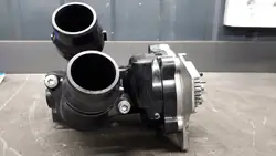 Pompe à eau VW Audi Skoda 1.8 TFSI 06H121026DC