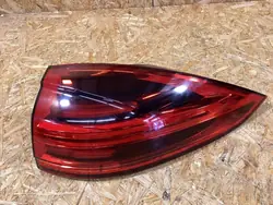 Luz Traseira Direita OEM 95863106200 Porsche Cayenne