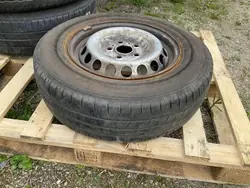 VW främre höger stötdämparfäste OEM 2N0601027L
