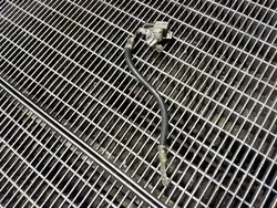 FORD B-MAX BATTERIEKLEMME NEGATIV