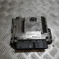 Peugeot Motorstyrenhet OEM 9806460480 0281034189