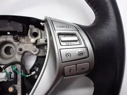 OEM KIEROWNICA MULTIFUNKCJA SKÓRA NISSAN X-TRAIL III T32 17R