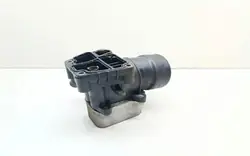 Öljysuodattimen kiinnike OEM 03L115389C Audi A5 Sportback
