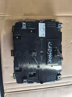 Pantalla Radio Navegación Renault Kadjar OEM 688301818R