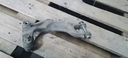 Audi OE 8W0413037H Voorste Schokdemperbevestiging Gebruikt