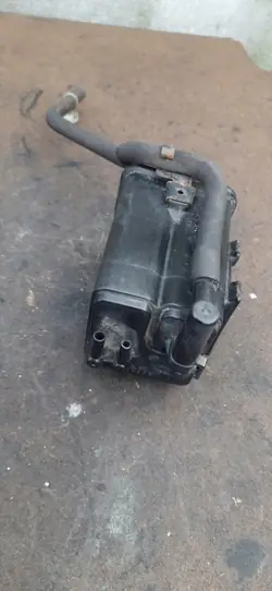 Boîtier Filtre à Charbon OEM 15K23 Mitsubishi Outlander