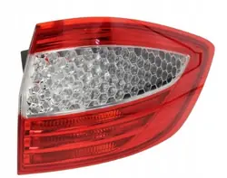 Ford MONDEO kombi 03.07-09.10 höger baklykta OEM