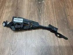 Suporte pisca dianteiro direito Porsche 911 992 OEM 992807126C