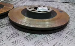 Disques de frein avant OEM Wrakowisko-10829- 345mm