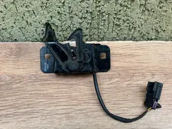 OPEL INSIGNIA B 17- Motorhuvslås 39086595