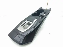 Estrutura esquerda Peugeot 2008 II 2023 OEM 98449698XU