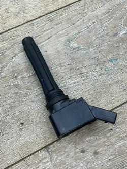 VW GOLF 7 Bobina de ignição 1.8TSI OEM 04C905110E