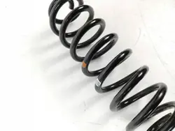Mola traseira Toyota RAV4 OEM RZV58760 - Usado