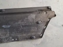 Kia Rio IV Lift Höger Underskydd OEM 84225-H8100