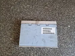 Chrysler 300C Vahvistin OEM 050641158AI 3.0L Diesel