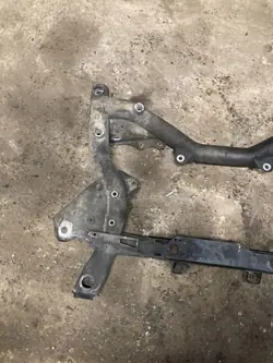 Mercedes-Benz C W204 Vorderfedern OEM 2046280657