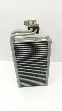 Condensador AC usado OEM 2308300184 para Mercedes-Benz SL