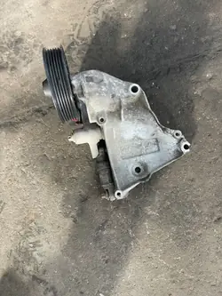 Opel Vectra C Signum Fäste OEM 24401737