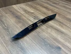 Luz de matrícula Porsche Cayenne OEM 9Y0827574A