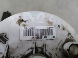 Pompe à carburant OEM 3M51-9H307 pour Ford C-Max 1.8