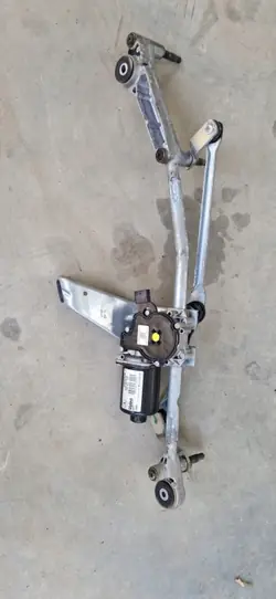 Mécanisme d'essuie-glace Mercedes W246 OEM A24690665900
