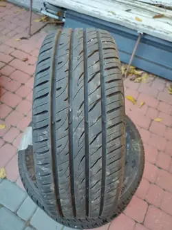 Pneu verão usado 195/55/15 OEM esatcar23
