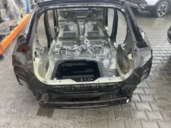 Pare-chocs arrière Ford Puma II OEM DG24316 - Noir Agate