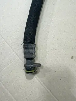 Ölkühlerleitung OEM A2215001472 für Mercedes CL W216