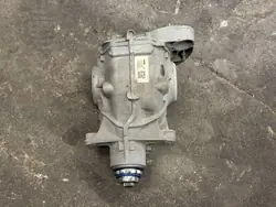 OEM 7618727 takadifferentiaali BMW X3 G01:lle