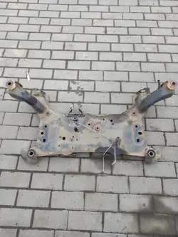 SANKI PRZÓD KUGA II Barra Antivuelco Delantera - Ford Kuga