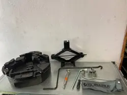 Subaru Forester III SH Radschlüssel Set OEM 97035AG002