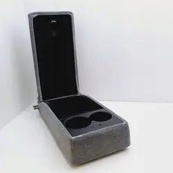 Takaistuimen käsinoja OEM DRC92590 mukitelineellä