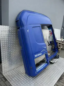Scania CR19 Kabinenseitenblech - Gebrauchter Zustand