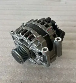 Vaihtovirtageneraattori VW Audi 2.0 TFSI