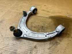 Braccio di controllo superiore anteriore destro Porsche Panamera 970 I Lift
