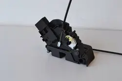 Fram höger dörrlås Volvo V70 III OE 31253658
