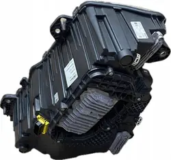 Phares droit Volvo FH5 OEM 24056514 - Occasion