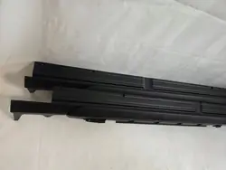 Garniture de seuil latéral OEM 7723058U0 pour Suzuki Vitara