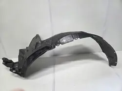 Front Left Wheel Arch Toyota Hilux 8