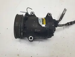 Compresseur de climatisation Renault OE 8200316164