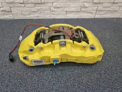 Ferrari California oikea etujarrusatula OEM 251518