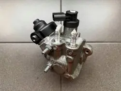 Bomba de combustível Volkswagen OE 0445010526